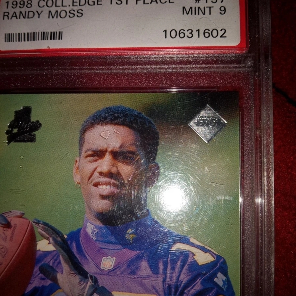 1998 Collectible Football Card